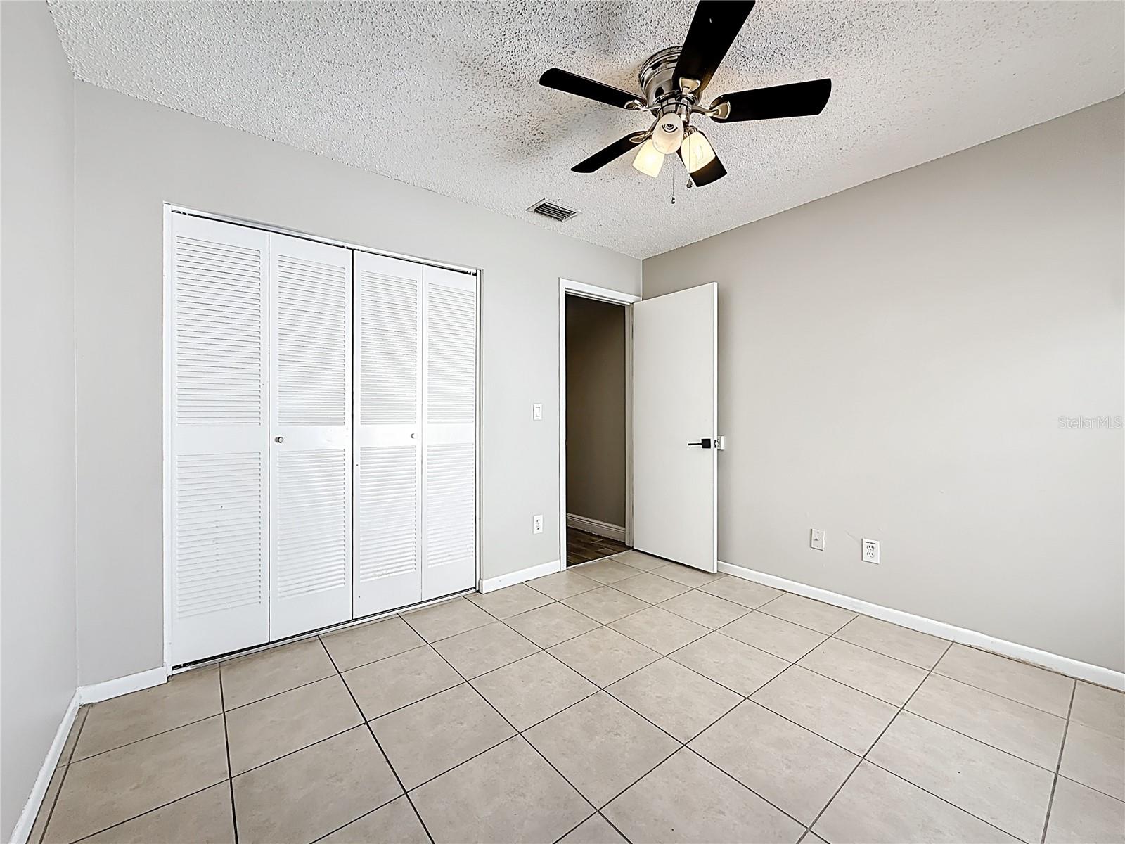 Image 41 of 85 For 5108 Ravensdale Way