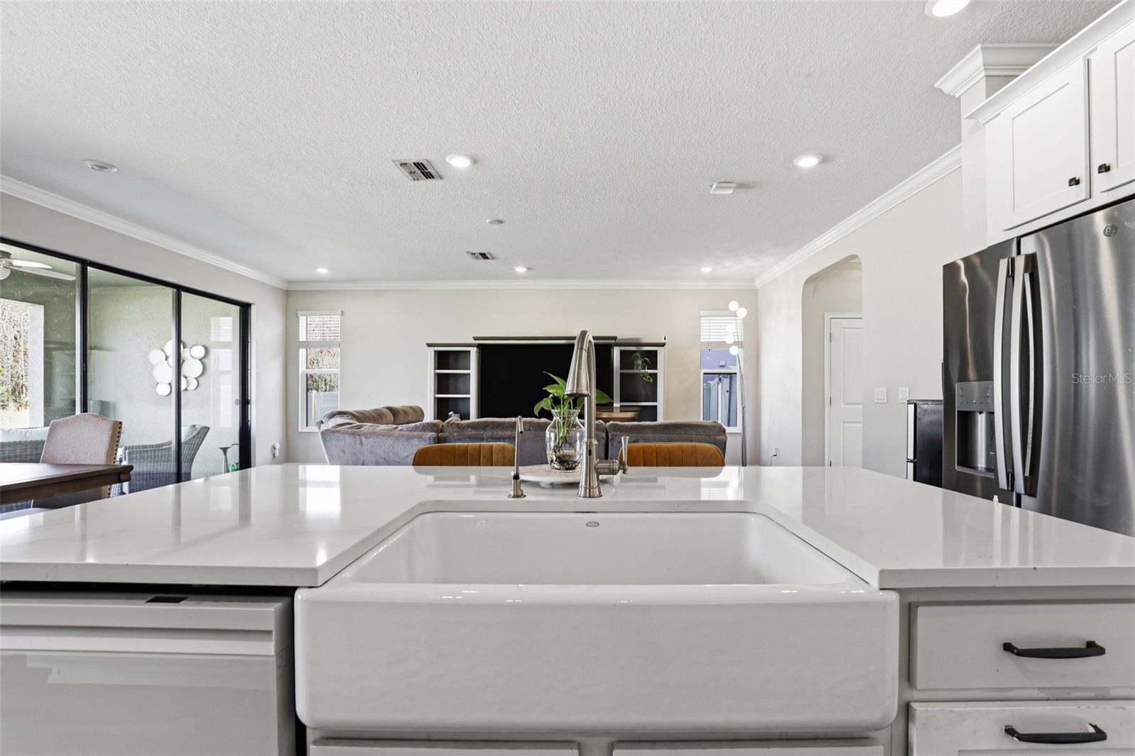 Listing photo id 23 for 5026 Tivoli Drive