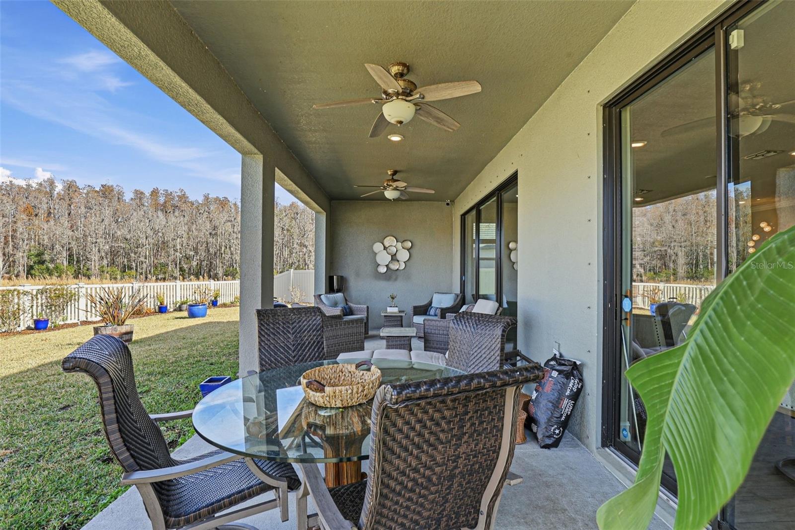 Listing photo id 29 for 5026 Tivoli Drive