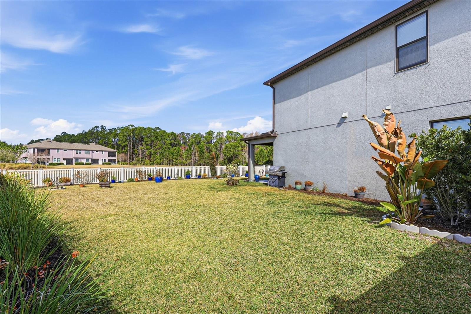 Listing photo id 34 for 5026 Tivoli Drive