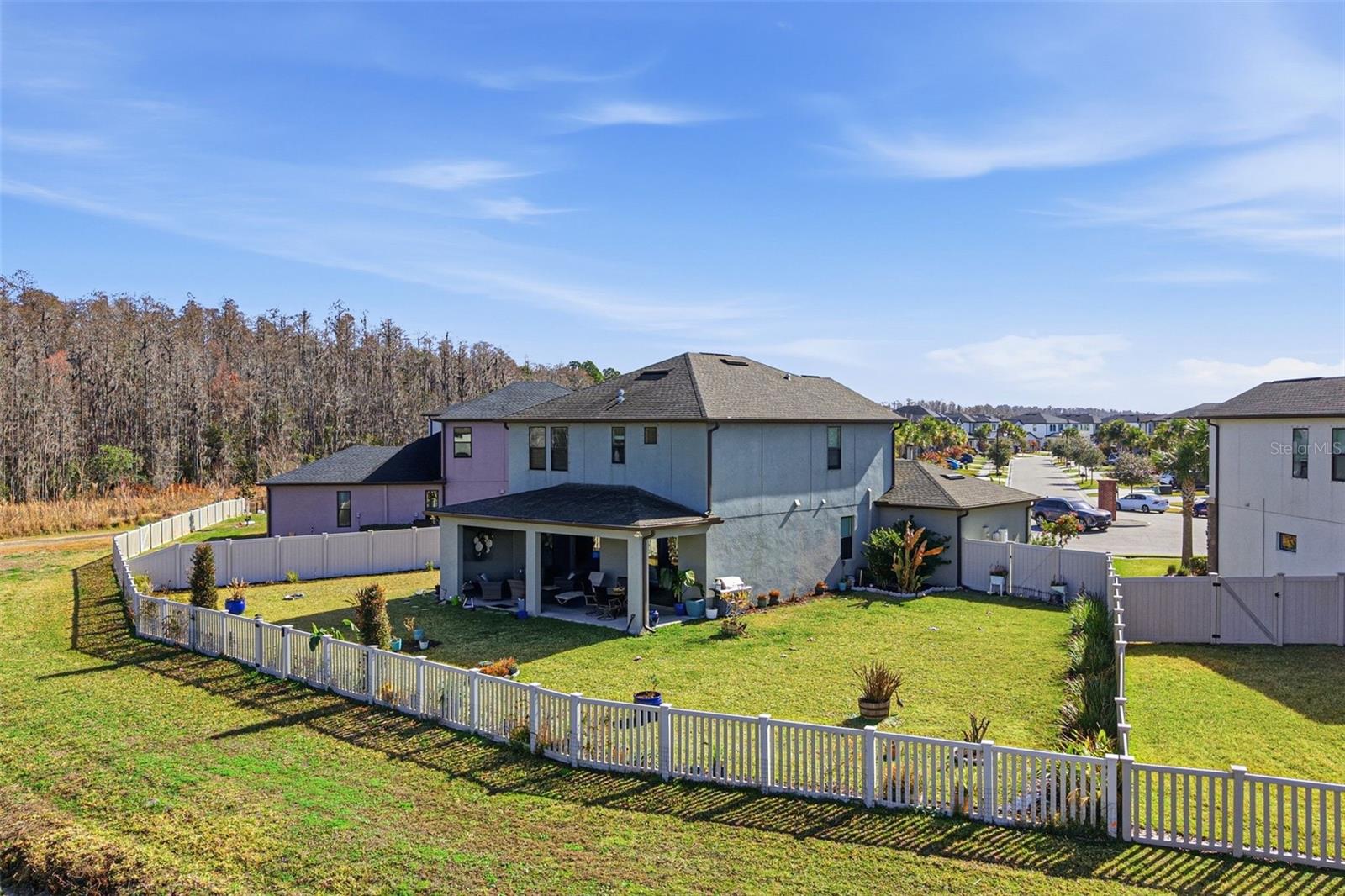 Listing photo id 59 for 5026 Tivoli Drive