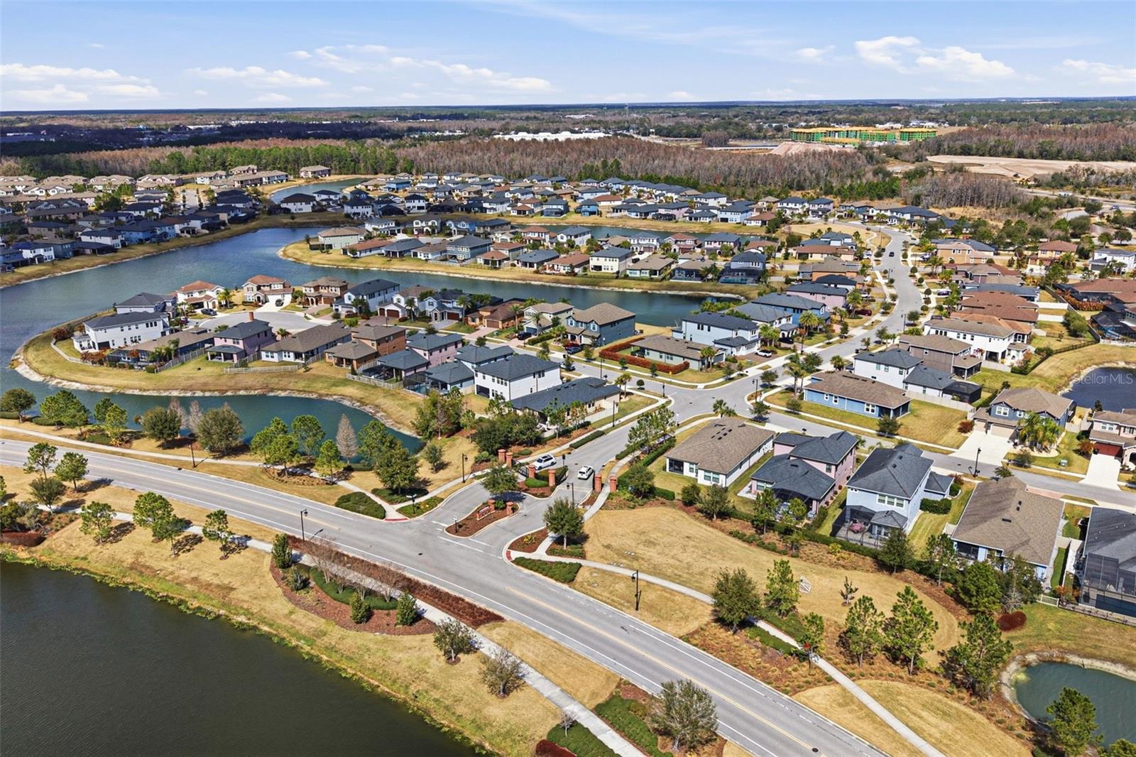 Listing photo id 75 for 5026 Tivoli Drive