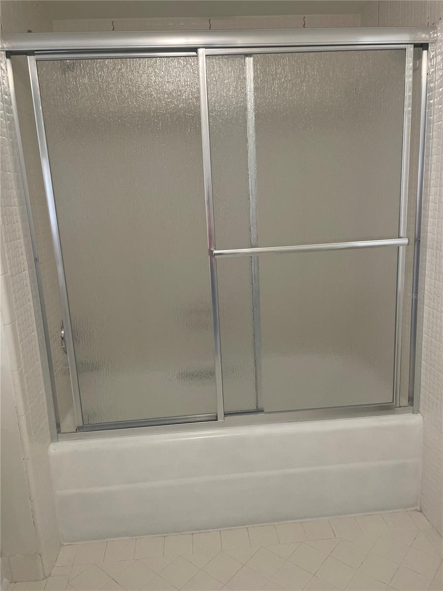 Image 19 of 27 For 5200 Brittany Drive S 1804