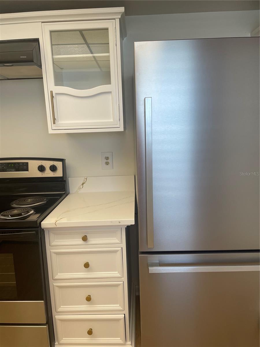 Image 8 of 27 For 5200 Brittany Drive S 1804