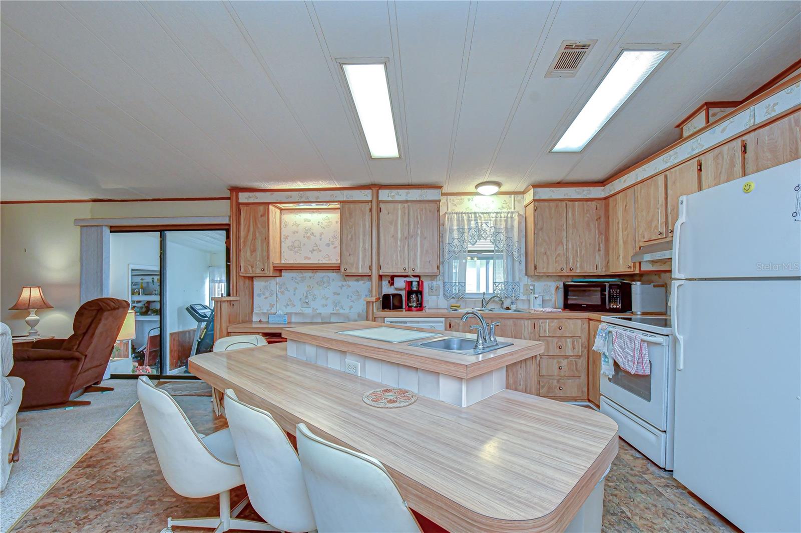 Image 34 of 77 For 35145 Wagner Way