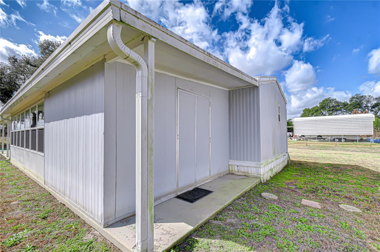 Image 13 of 30 For 36305 Sunshine Road