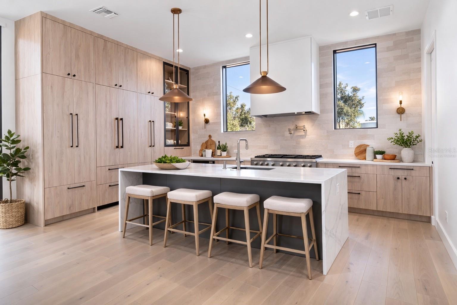 Image 9 of 33 For 2707 Woodrow Avenue 3