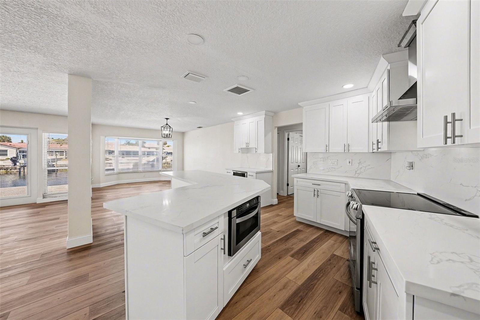 Image 11 of 36 For 5041 Cabrilla Court