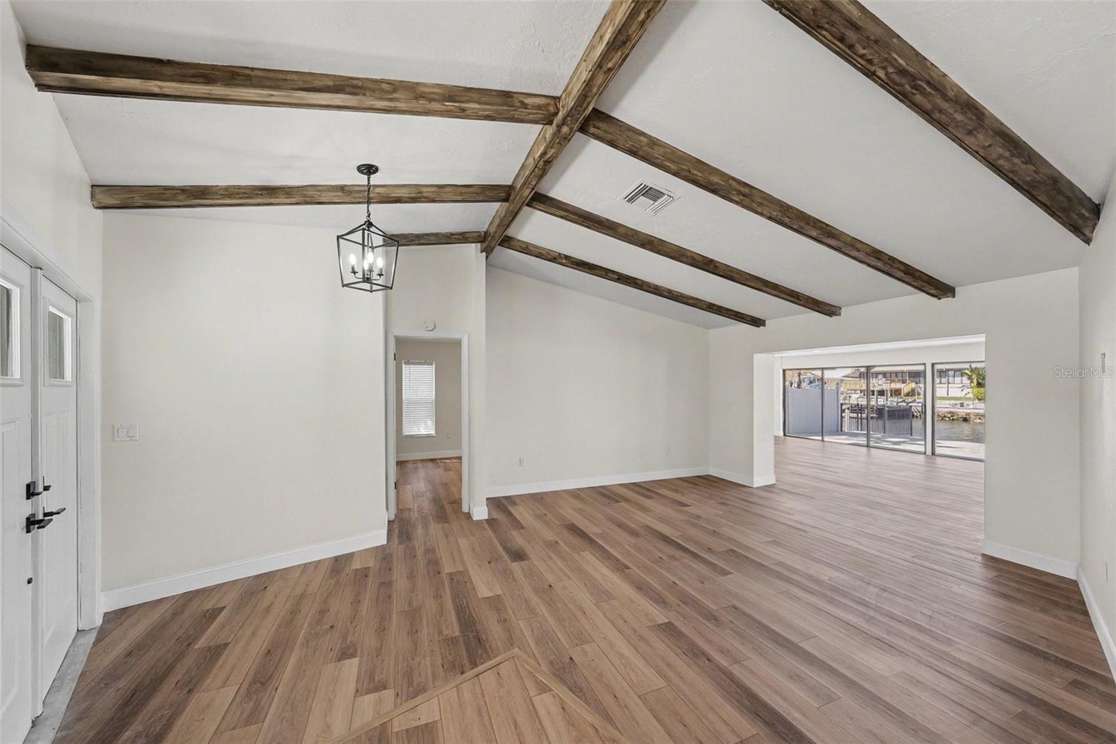 Image 7 of 36 For 5041 Cabrilla Court