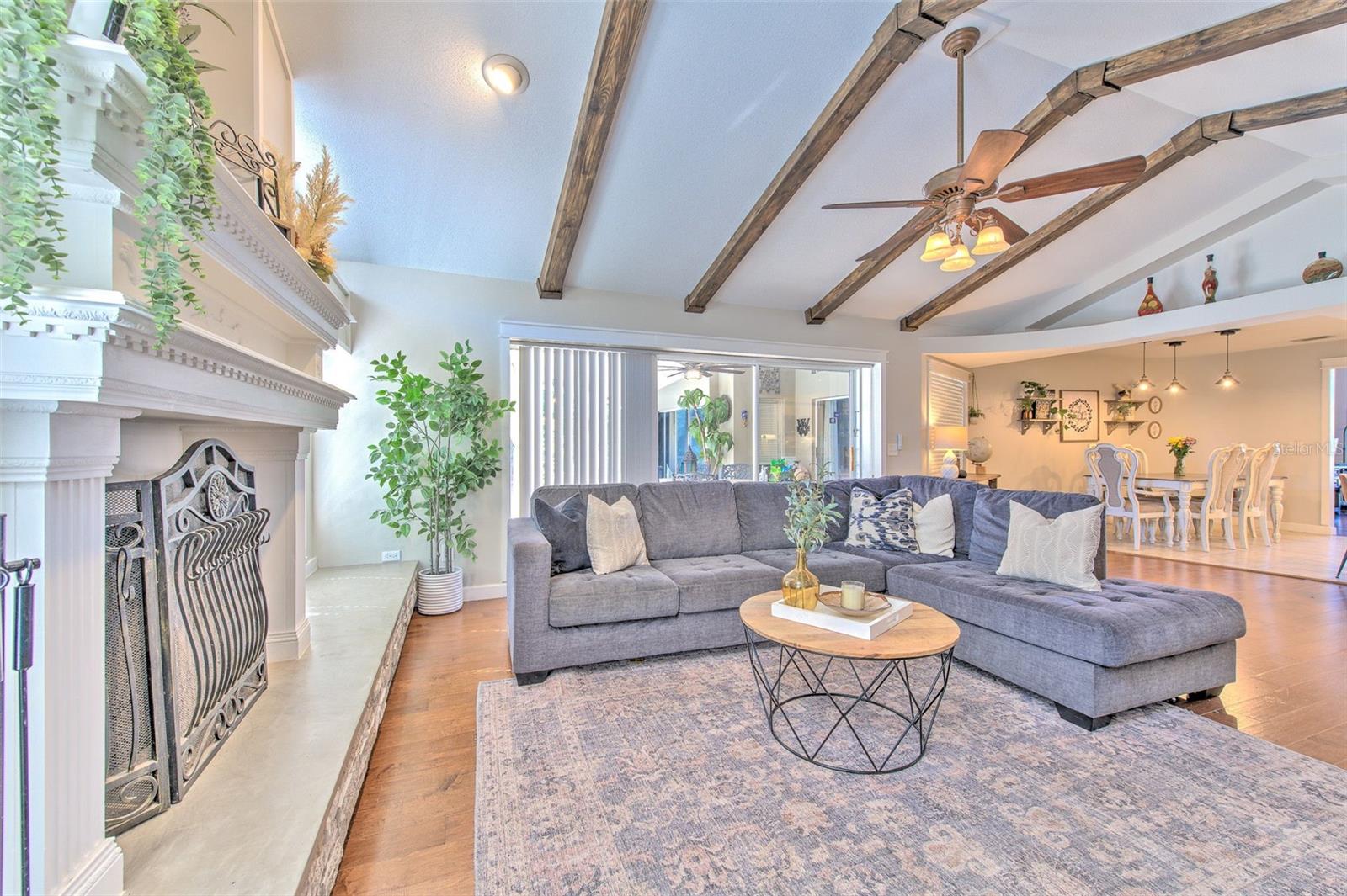 Image 15 of 42 For 3809 Buckingham Loop Drive