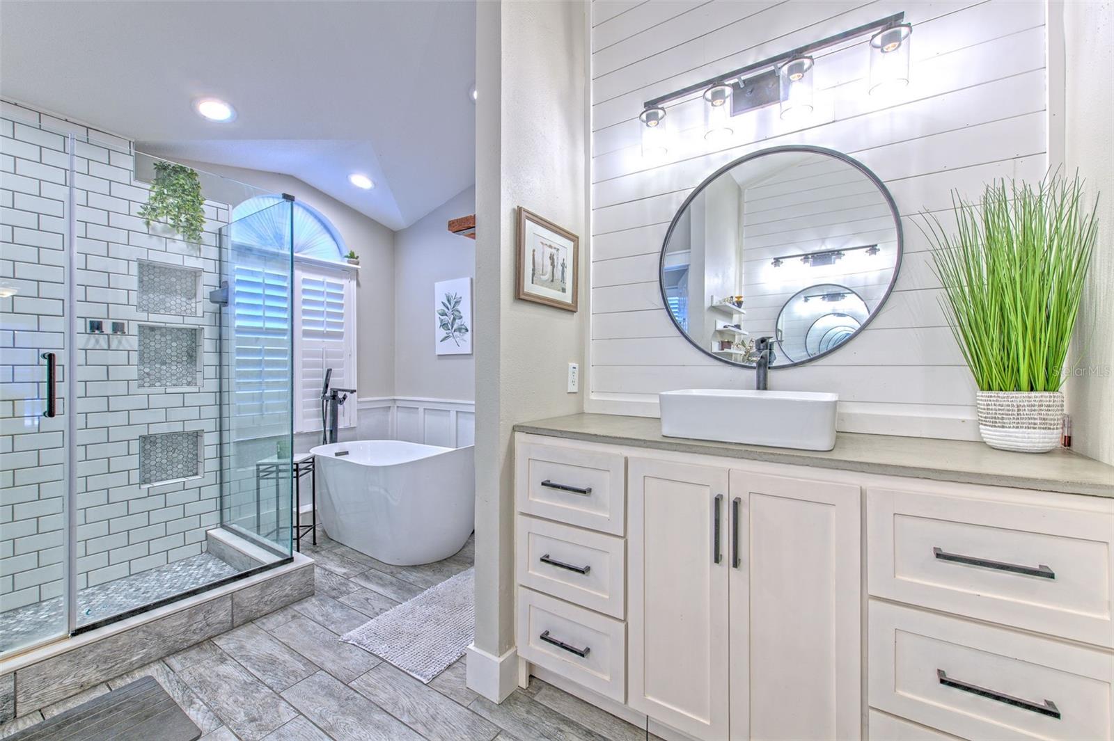 Image 22 of 42 For 3809 Buckingham Loop Drive