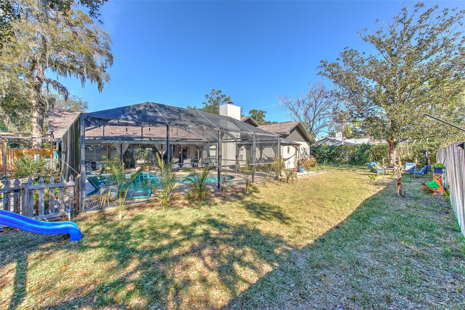 Image 37 of 42 For 3809 Buckingham Loop Drive