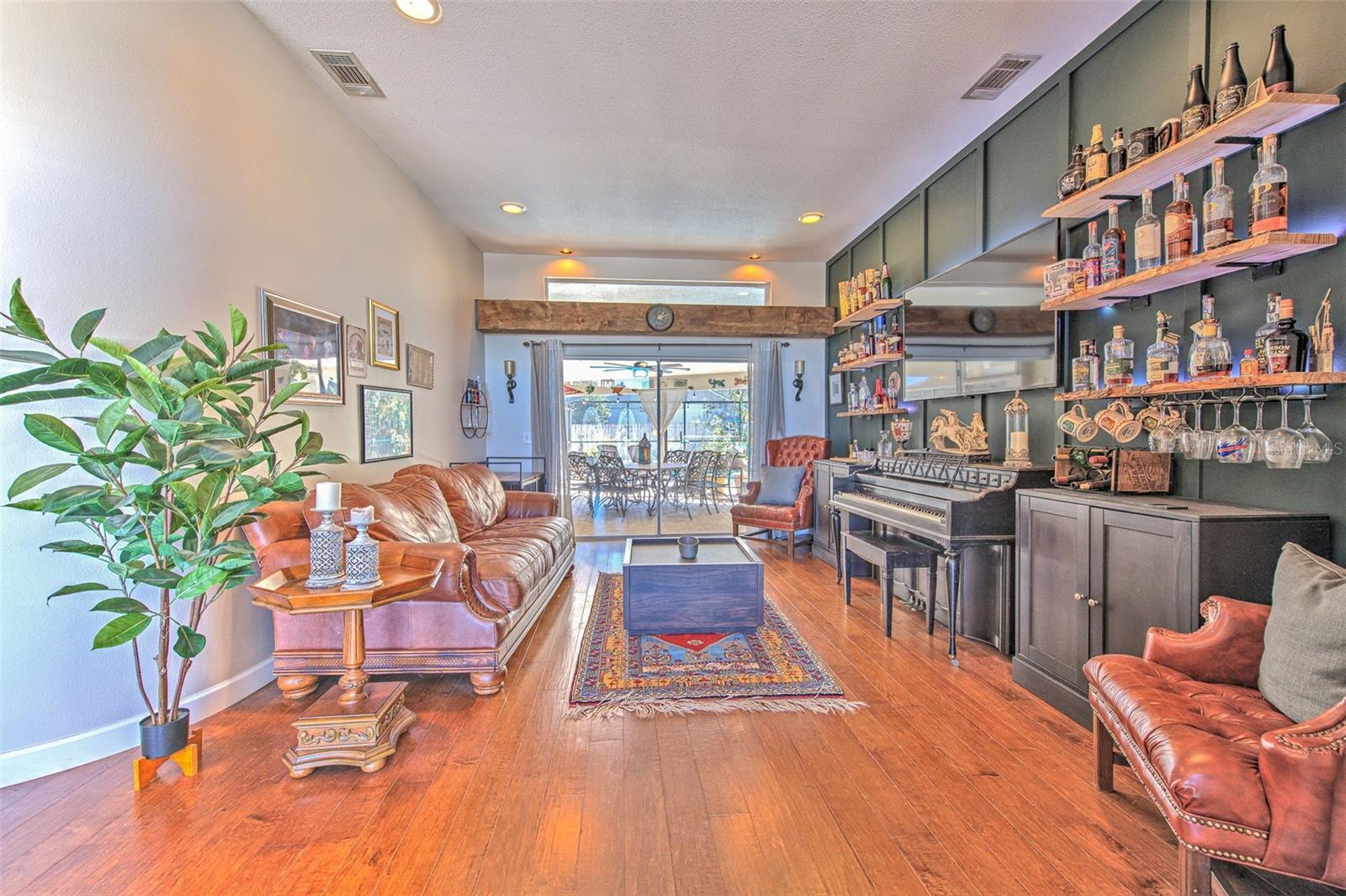 Image 5 of 42 For 3809 Buckingham Loop Drive