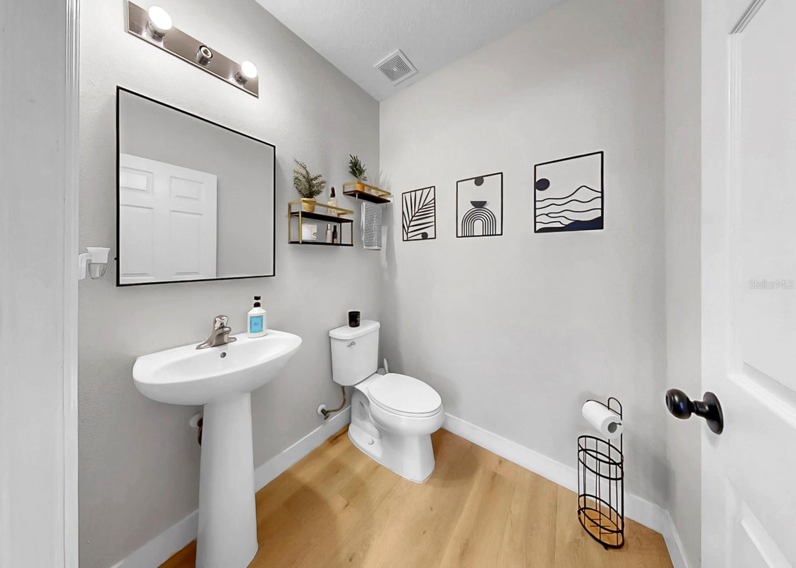 Listing photo id 9 for 12531 Triple Creek Boulevard