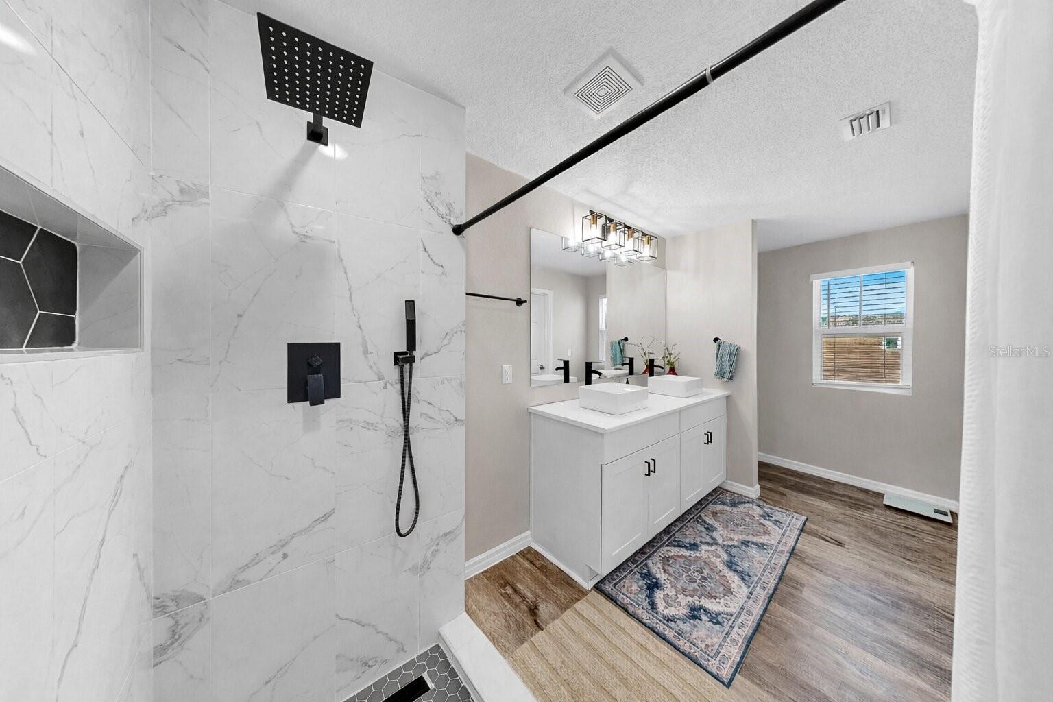 Listing photo id 14 for 12531 Triple Creek Boulevard