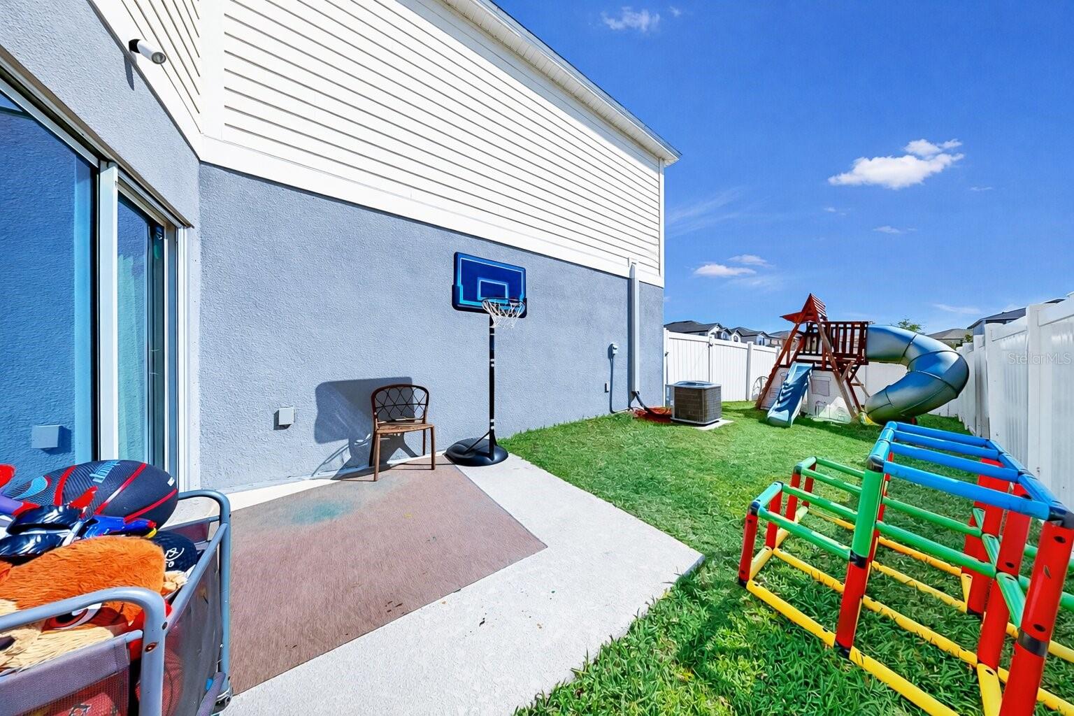 Listing photo id 21 for 12531 Triple Creek Boulevard