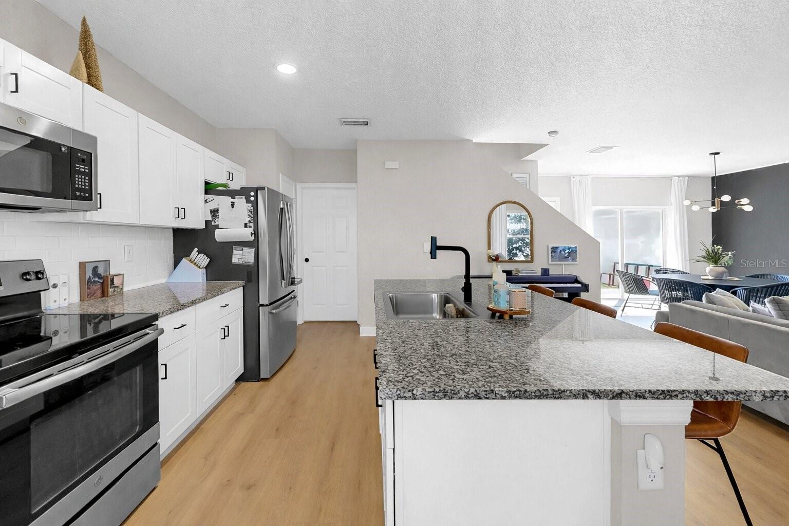 Listing photo id 1 for 12531 Triple Creek Boulevard