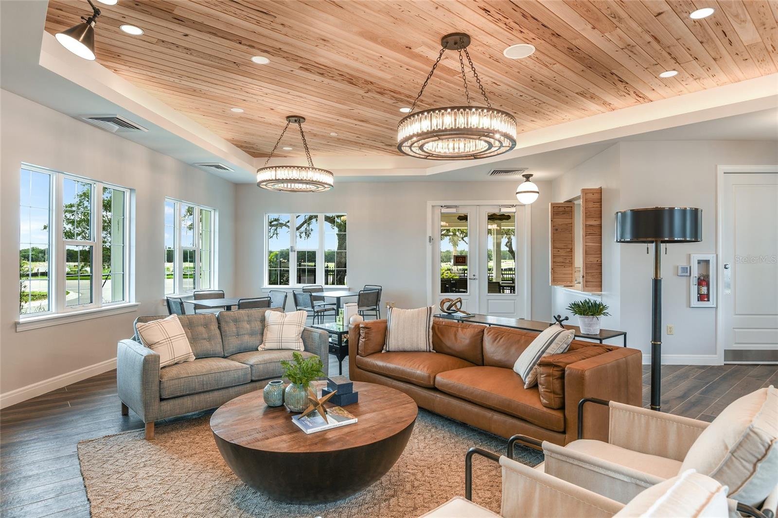 Listing photo id 29 for 12531 Triple Creek Boulevard