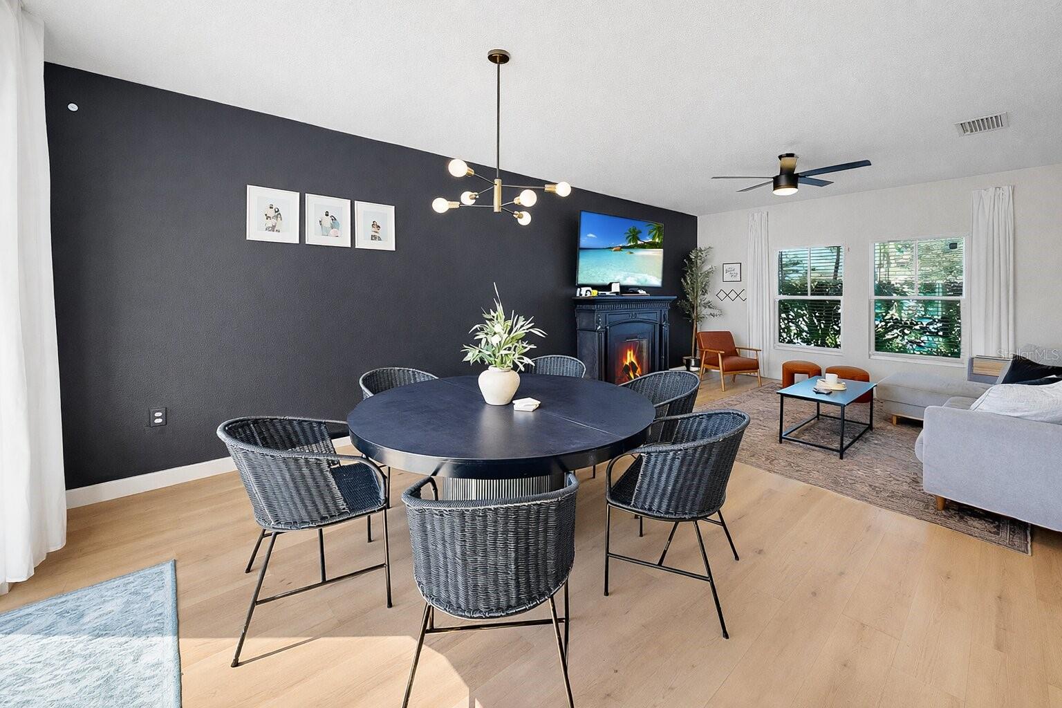 Listing photo id 7 for 12531 Triple Creek Boulevard