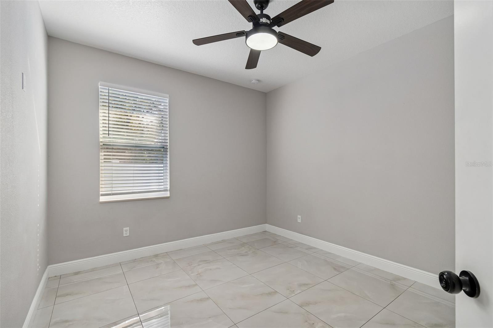 Image 17 of 36 For 8118 Brooks Street