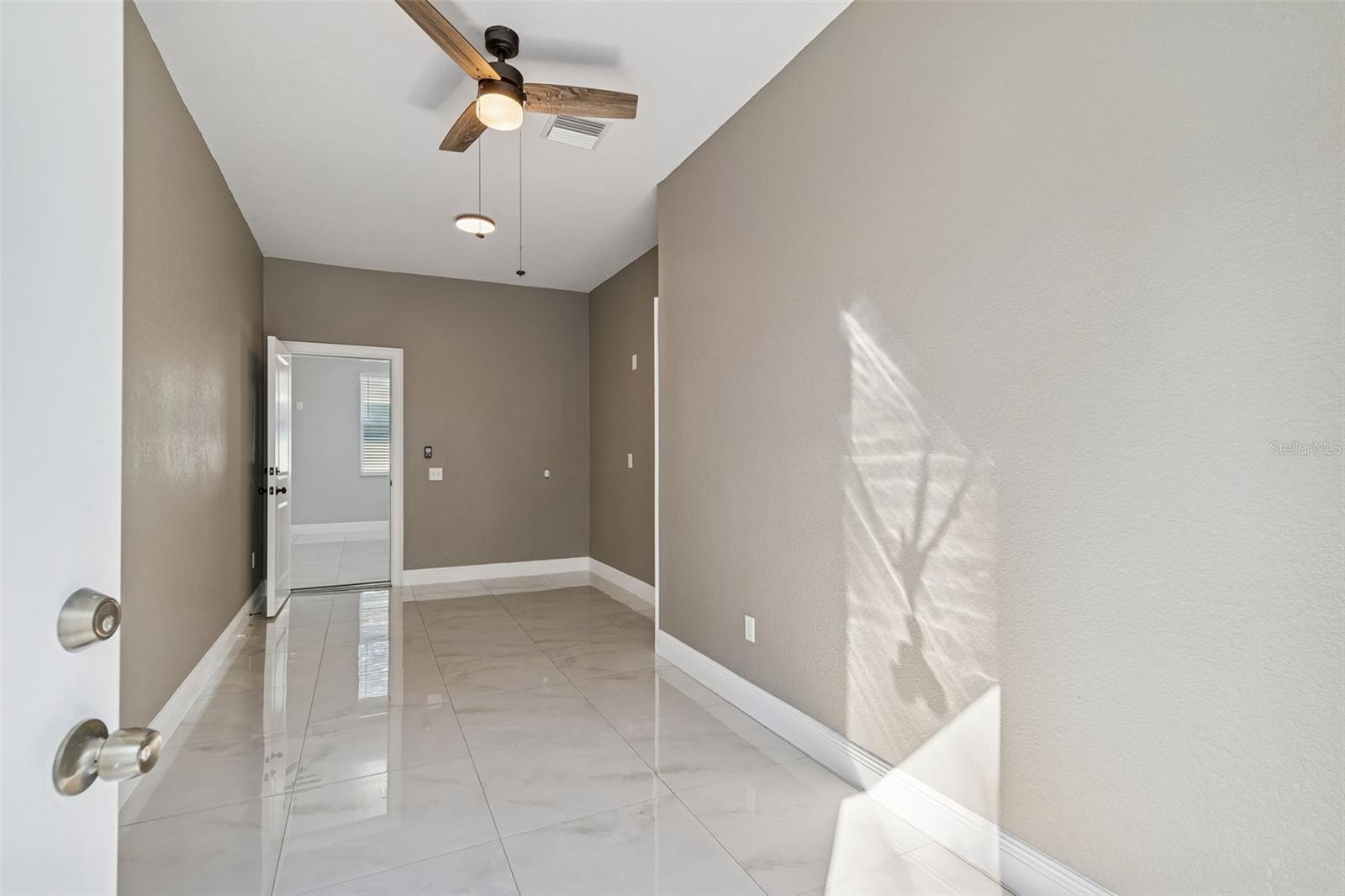 Image 26 of 36 For 8118 Brooks Street