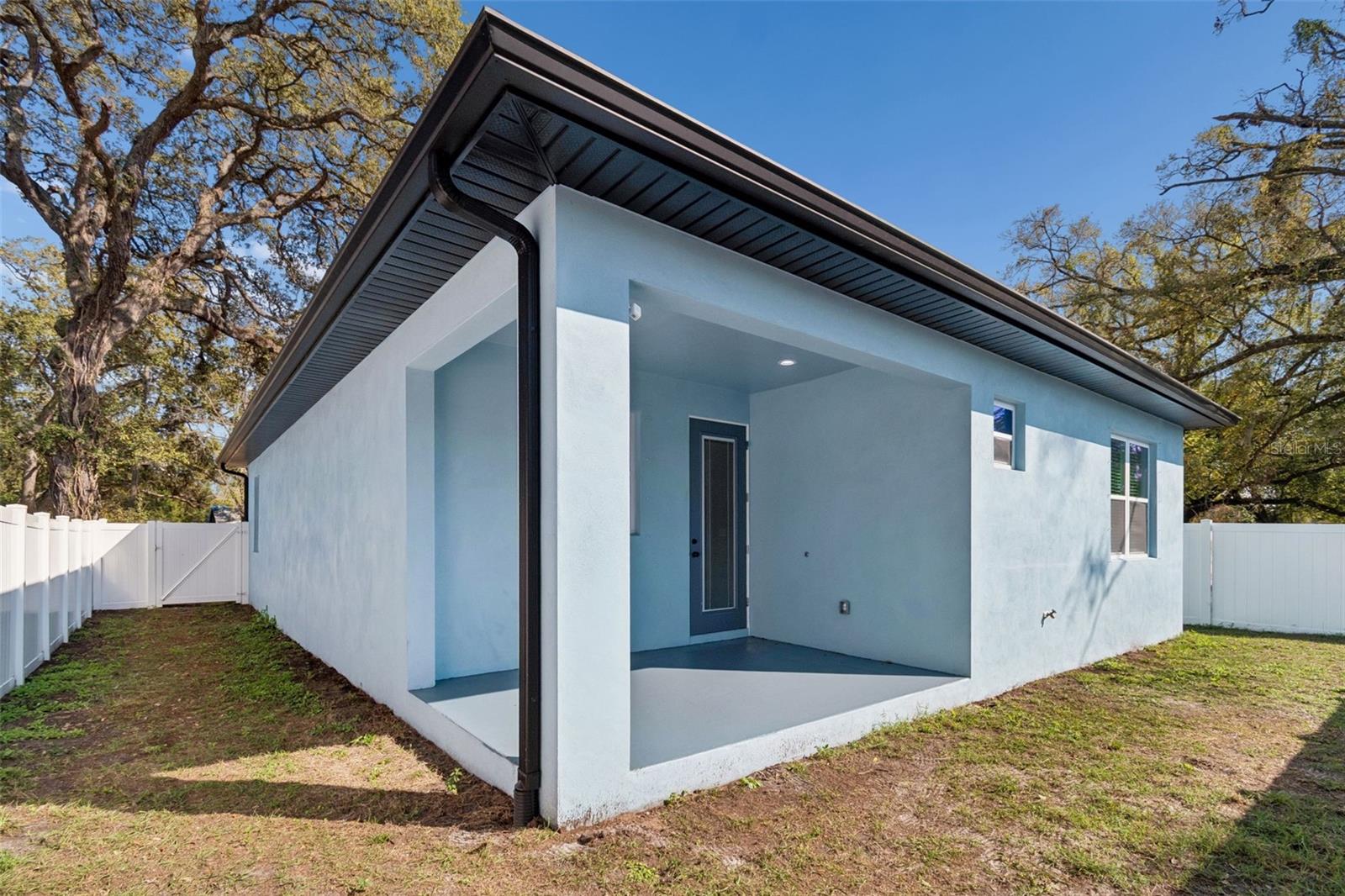 Image 31 of 36 For 8118 Brooks Street