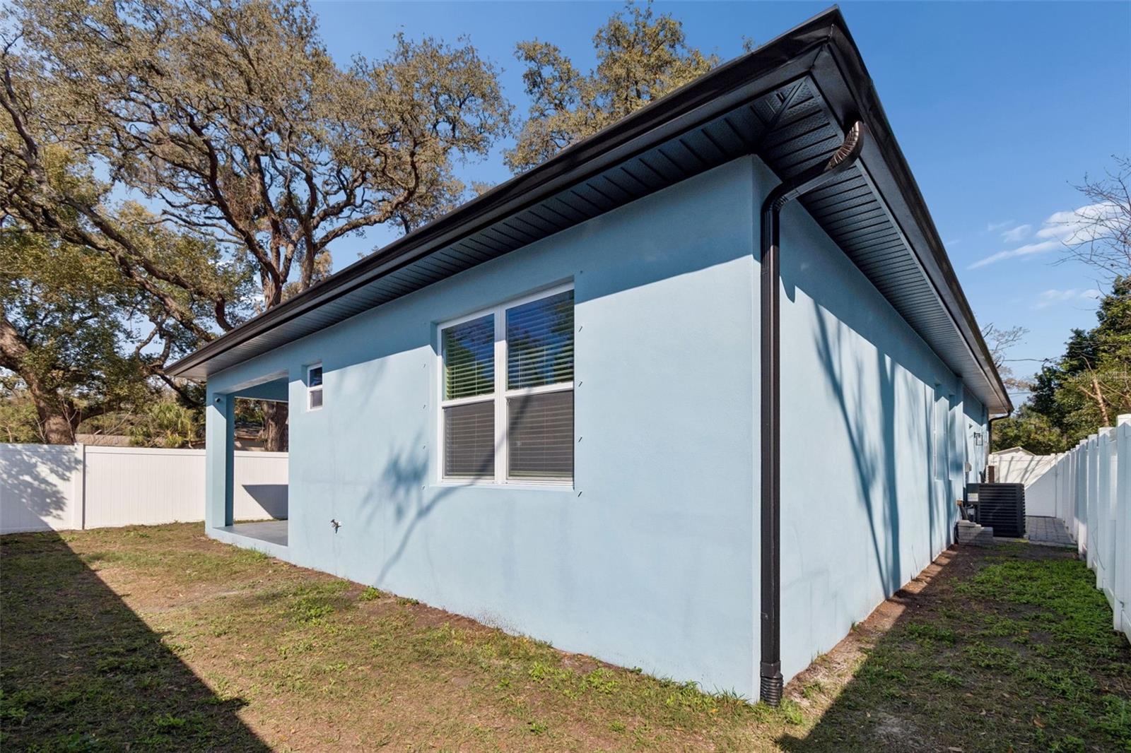 Image 32 of 36 For 8118 Brooks Street