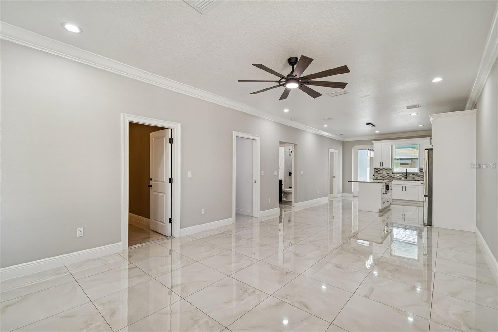 Image 4 of 36 For 8118 Brooks Street