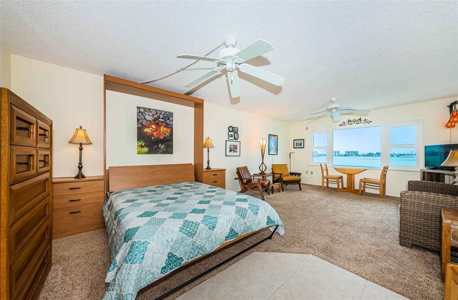 Image 25 of 53 For 4750 Cove Circle 406