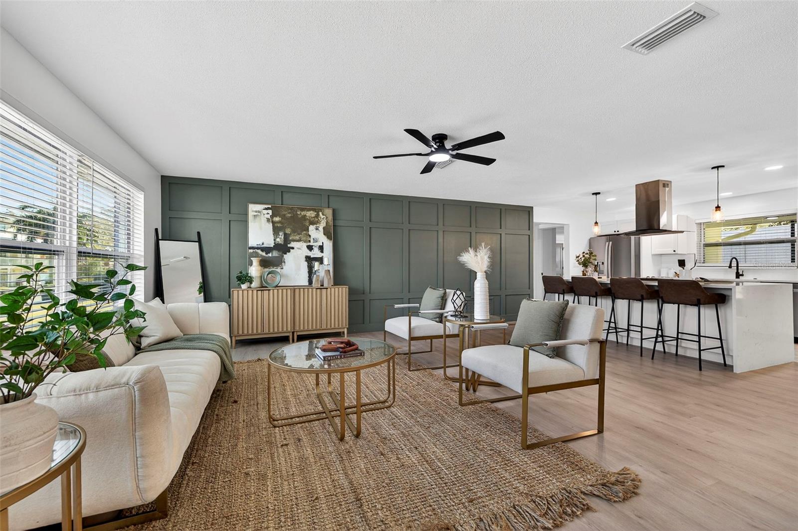 Image 2 of 29 For 1598 Brookside Boulevard