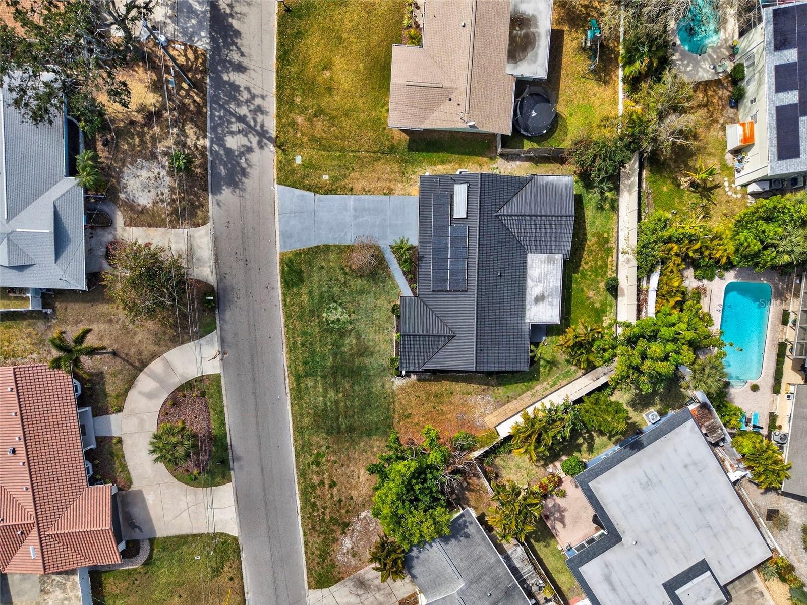 Image 28 of 29 For 1598 Brookside Boulevard