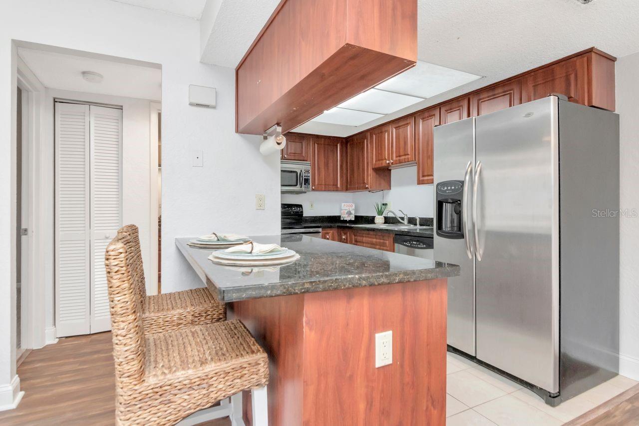 Image 11 of 30 For 3712 Wisconsin Avenue 205