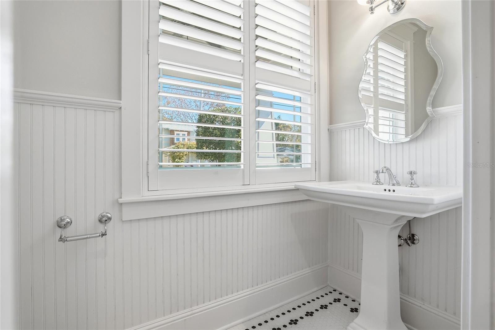 Image 10 of 59 For 1505 Georgia Avenue