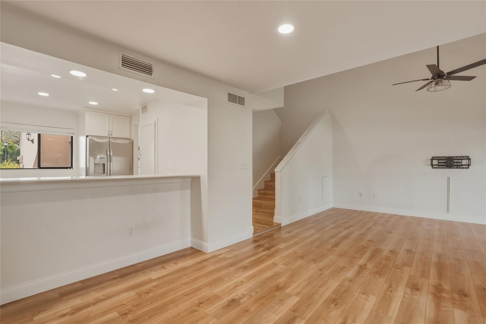 Image 14 of 33 For 4203 Hartwood Lane