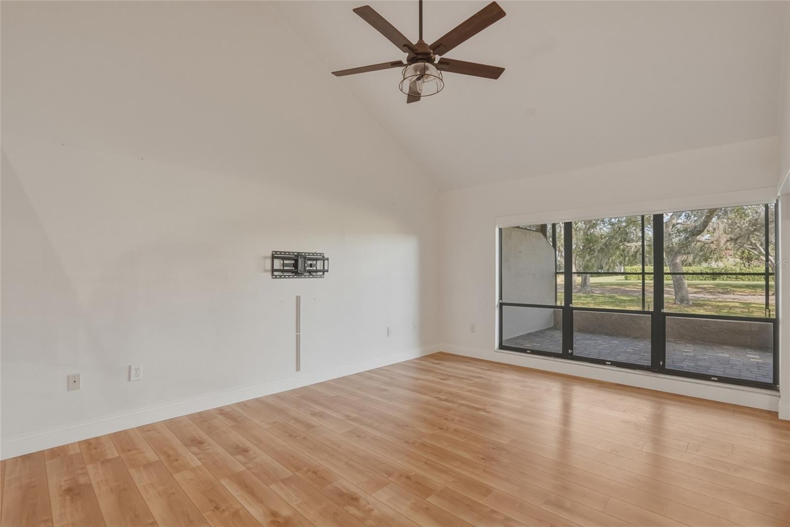 Image 8 of 33 For 4203 Hartwood Lane