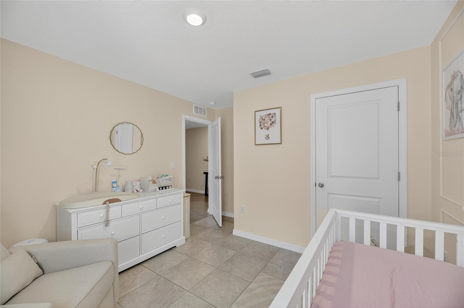 Image 18 of 75 For 3602 Forest Path Drive