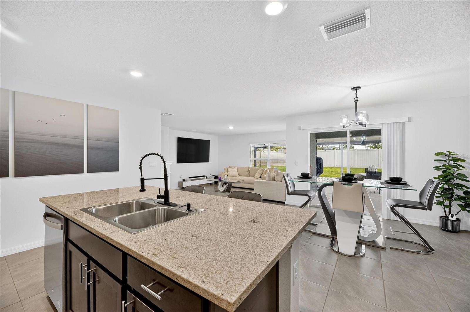 Image 28 of 75 For 3602 Forest Path Drive