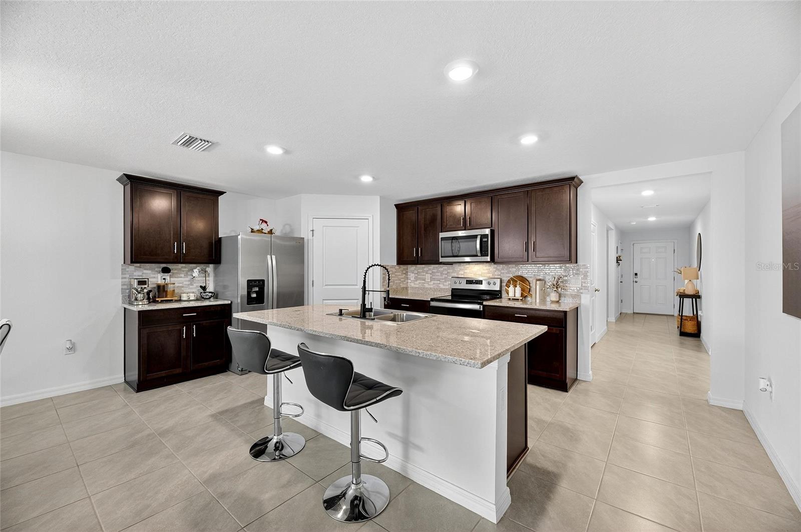 Image 29 of 75 For 3602 Forest Path Drive