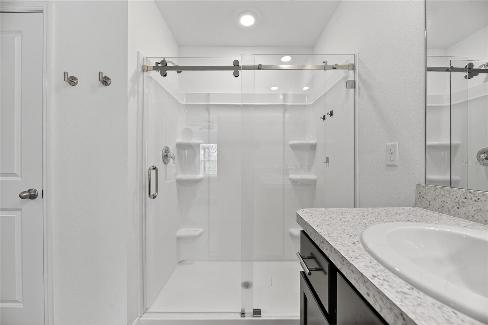 Image 39 of 75 For 3602 Forest Path Drive