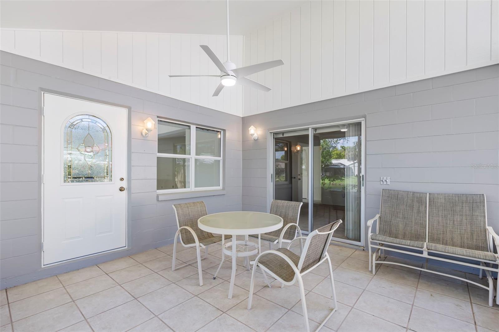 Image 13 of 50 For 523 Padua Circle Ne