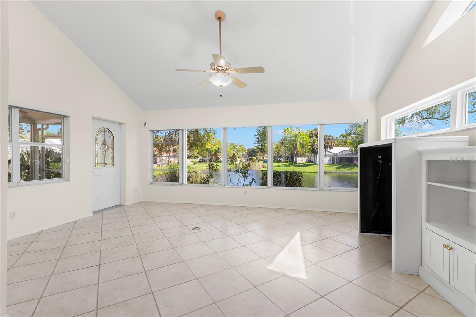 Image 20 of 50 For 523 Padua Circle Ne