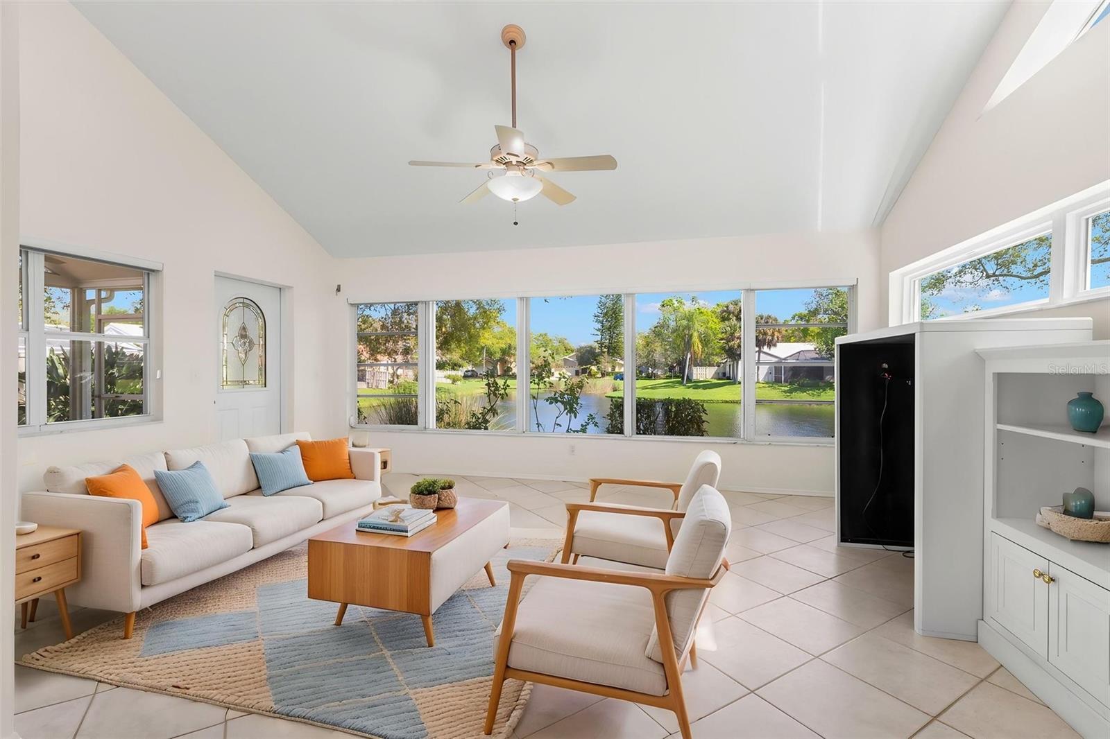 Image 8 of 50 For 523 Padua Circle Ne