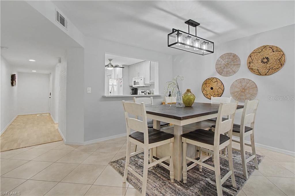 Image 15 of 27 For 741 Landover Circle 102