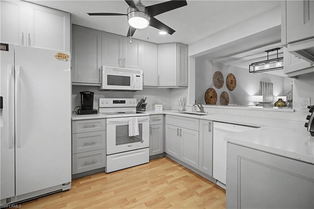 Image 9 of 27 For 741 Landover Circle 102