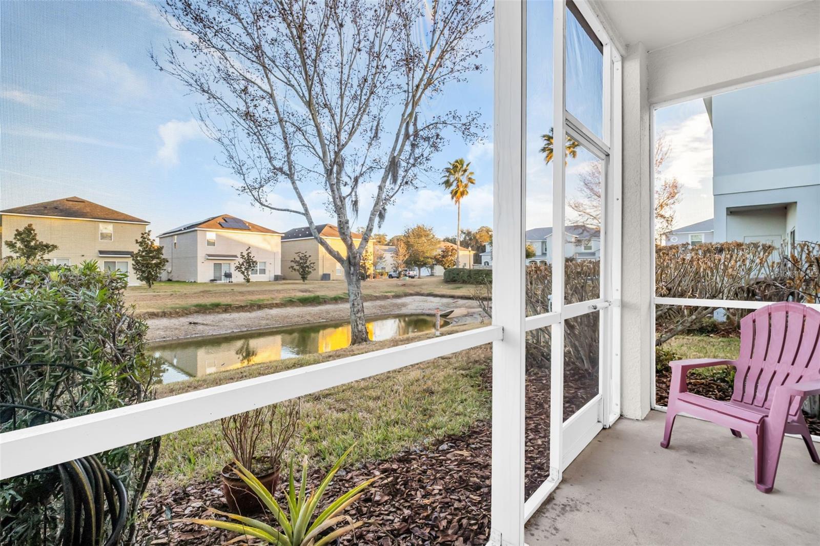 Listing photo id 11 for 1943 Greenwood Valley Drive