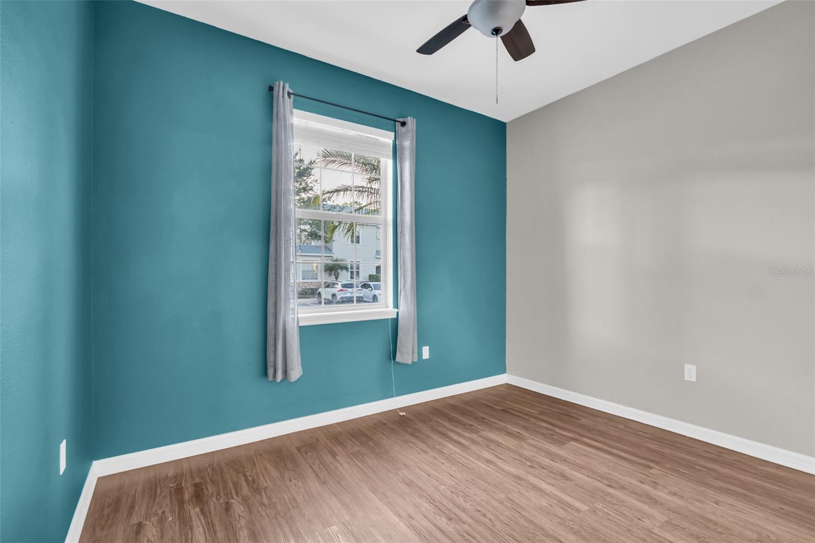 Listing photo id 14 for 1943 Greenwood Valley Drive