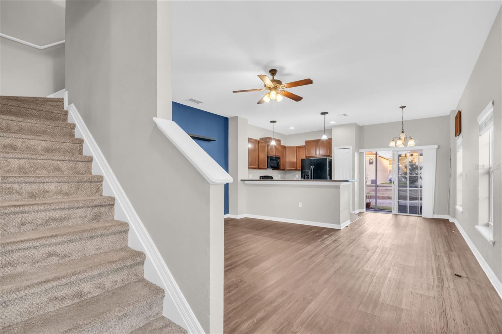 Listing photo id 18 for 1943 Greenwood Valley Drive