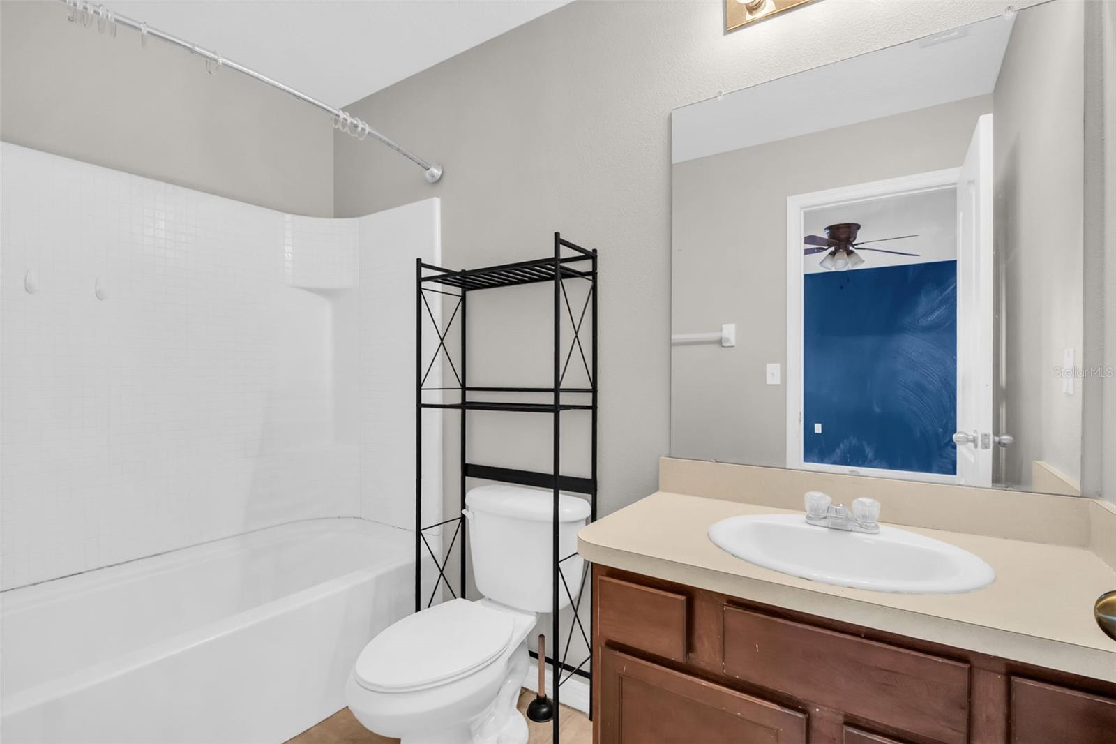 Listing photo id 22 for 1943 Greenwood Valley Drive