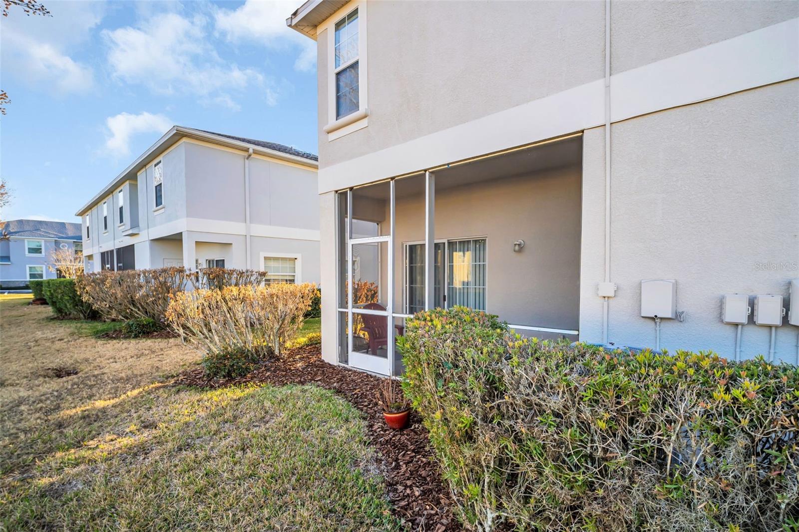 Listing photo id 3 for 1943 Greenwood Valley Drive