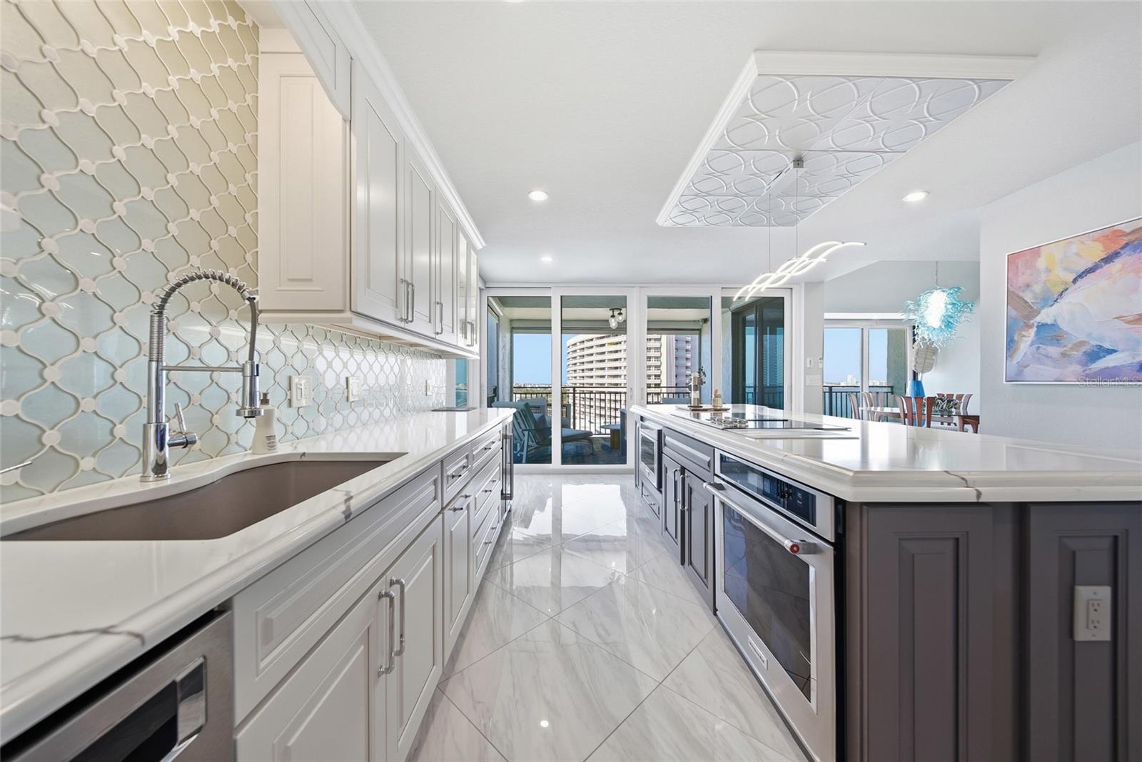 Image 17 of 65 For 1390 Gulf Boulevard Ph 2